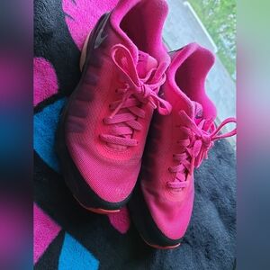 Women's hot pink Nike air sneakers